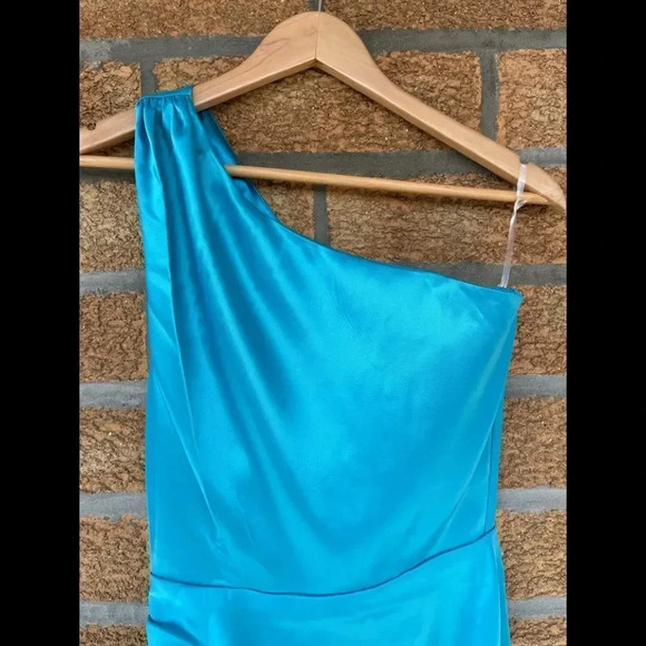 PINUP COUTURE VIVIAN SATIN DRESS SMALL - Picture 3 of 10